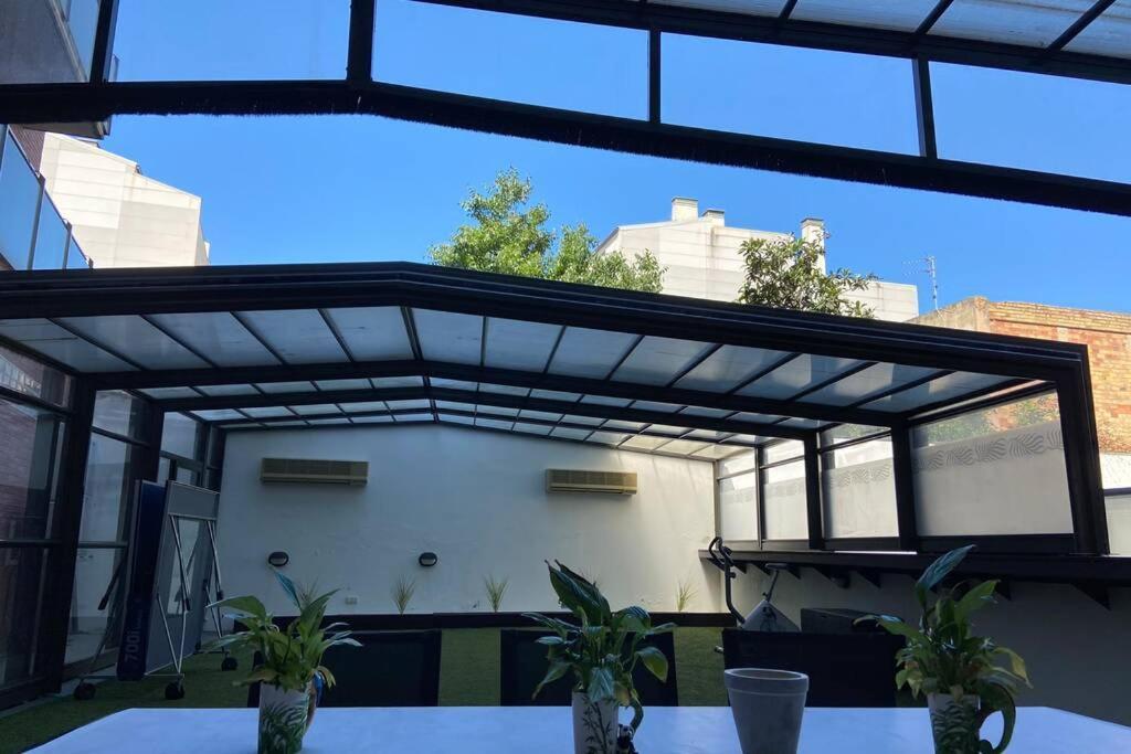 Apartamento Con Gran Jardin Privado Apartment Figueres  Bagian luar foto